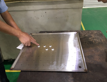 鈑金之翻邊孔加工工藝